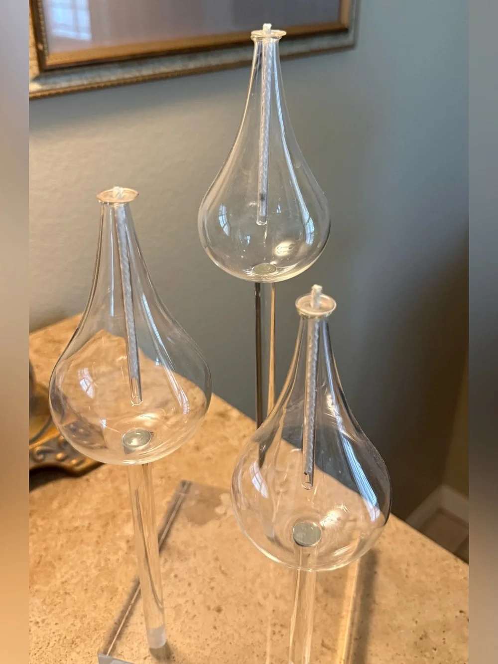 Belag MCM 3-Tulip Stem Hand Blown Glass Oil Lamp Lucite Base - Vintage